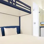 Hotel Ibis Budget St Christophe 2*