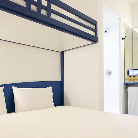 호텔 Ibis Budget St Christophe 2*