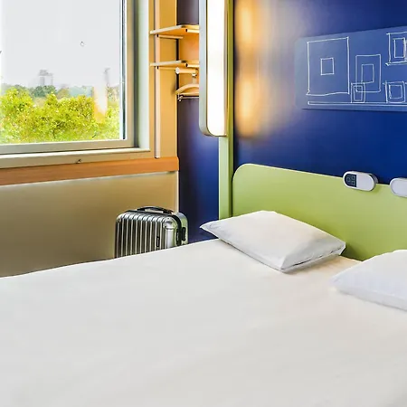 Szálloda Ibis Budget St Christophe Cergy