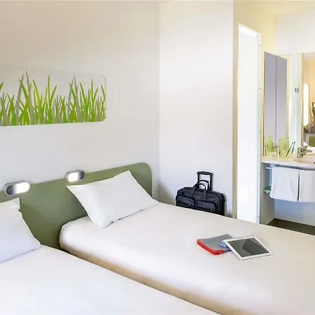 Ibis Budget St Christophe 2*