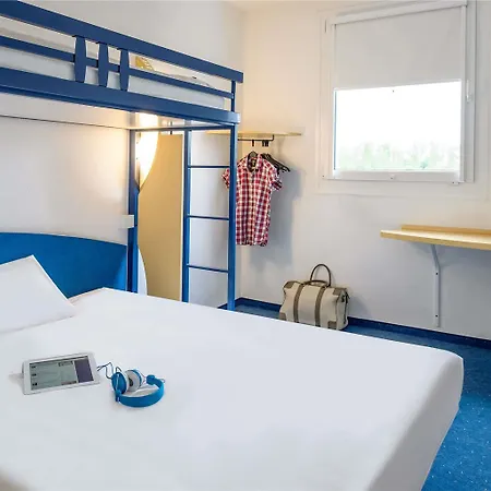 Ibis Budget St Christophe 2*