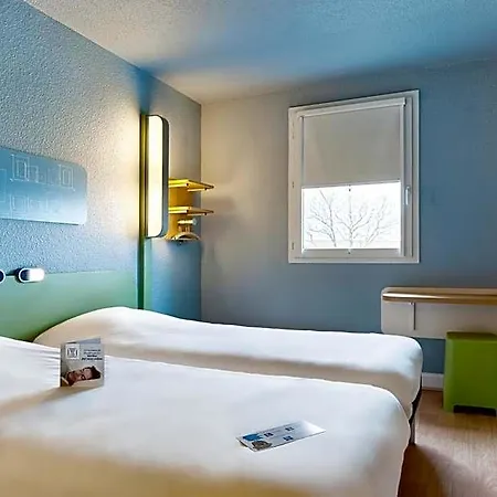 Ibis Budget St Christophe Hotel