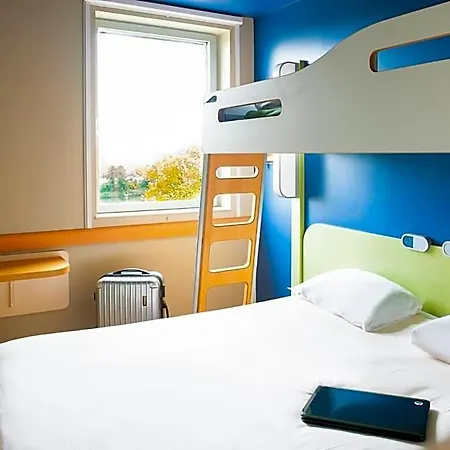Hotel Ibis Budget St Christophe 2*