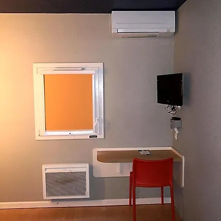 Ibis Budget St Christophe 酒店 塞尔吉