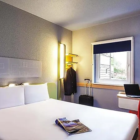 Ibis Budget St Christophe 2*