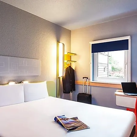 Hotel Ibis Budget St Christophe 2*