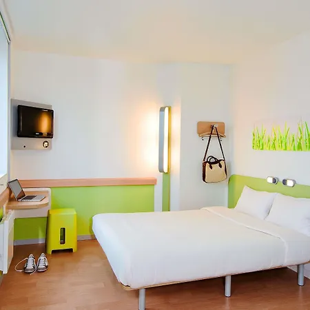 Ibis Budget St Christophe Hotel Cergy