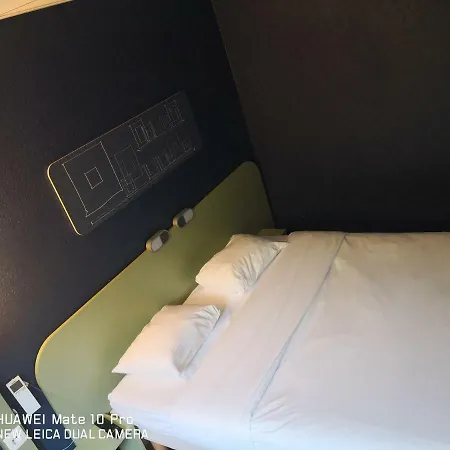 Ibis Budget St Christophe Szálloda