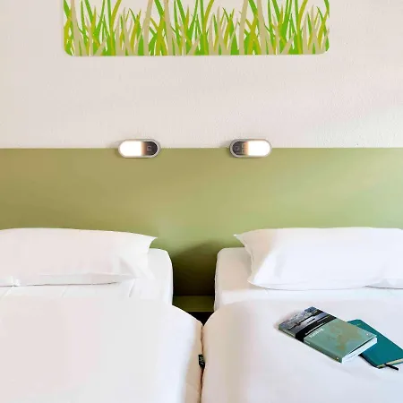 Ibis Budget St Christophe Hotel 2*